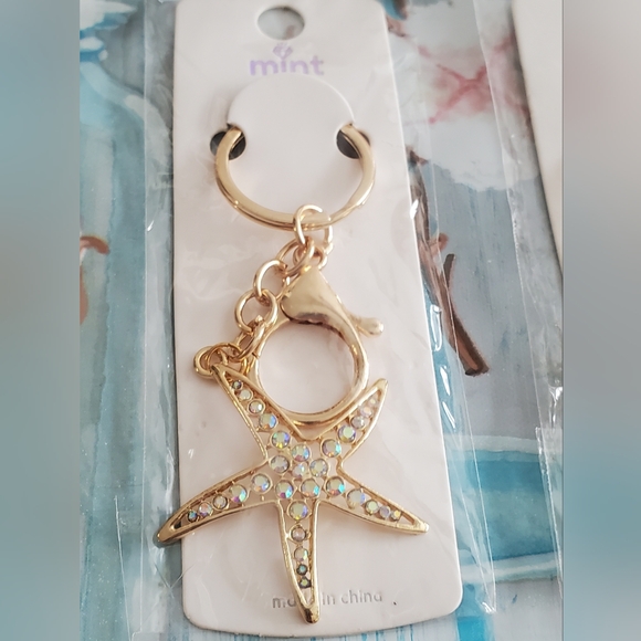 Bag Charm Keychain - Starfish, Dolphin & Butterfly NIP - Picture 3 of 5